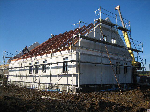 Stavba naeho instantnho domu. Leden 2006